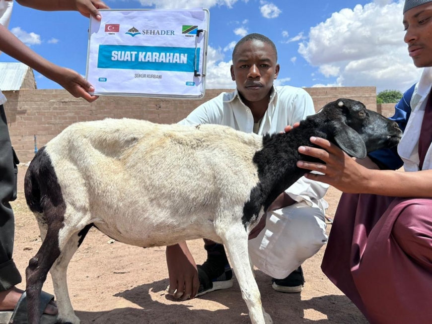 Suat Karahan Adına Tanzanya’da Şükür Kurbanı Etkinliği
