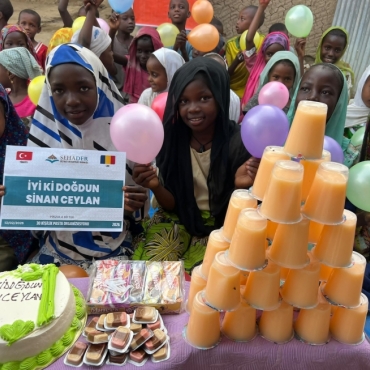 Sinan Ceylan İçin Afrika’da Gönülleri Isıtan Kutlama