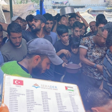 Gazze İçin Bir Lokma Umut