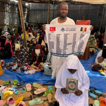 Çad’da Kur’an Sevinci! 100 Mushaf-ı Şerif Emaneti Yerine Ulaştı | Hayır Yolculuğu